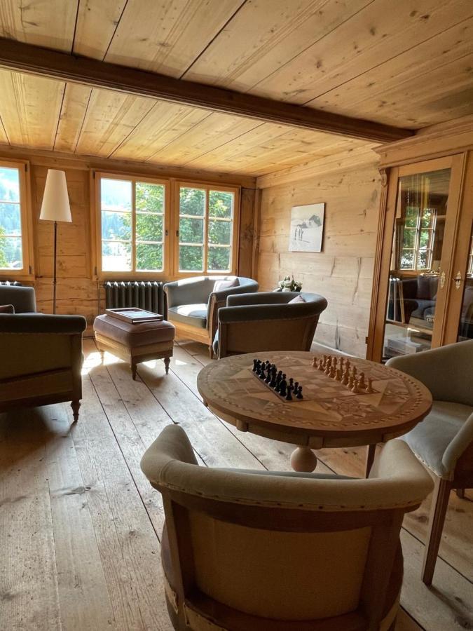 Alpen Charme - Chalet D'Hotes Et Spa Gsteig Exterior foto